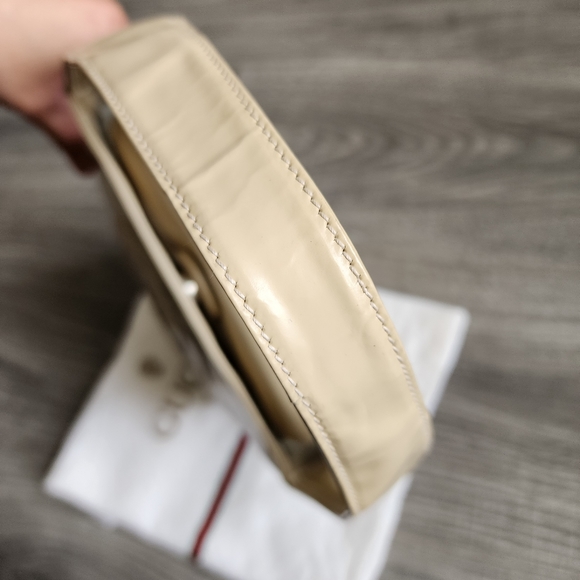 Gucci Tom Ford Structured Bag - Picture 12 of 16